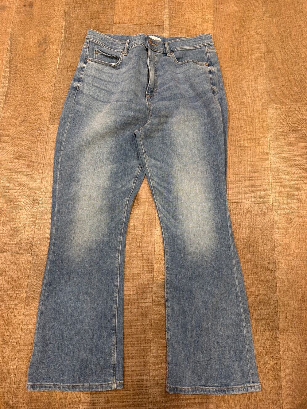 Loft Curvy High Rise Kick Crop Jeans Classic Indigo